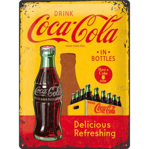 Coca Cola – Werbeschild mit gelber Holzkiste – Metallschild - 30x40 cm