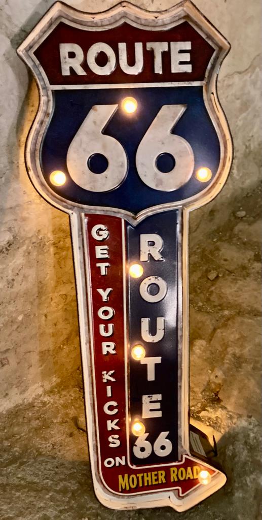 Route 66 LED Leuchtschild aus Metall mit Batterie